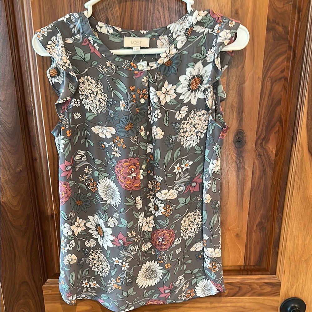 LOFT Floral Women's Top - Gray and Pink